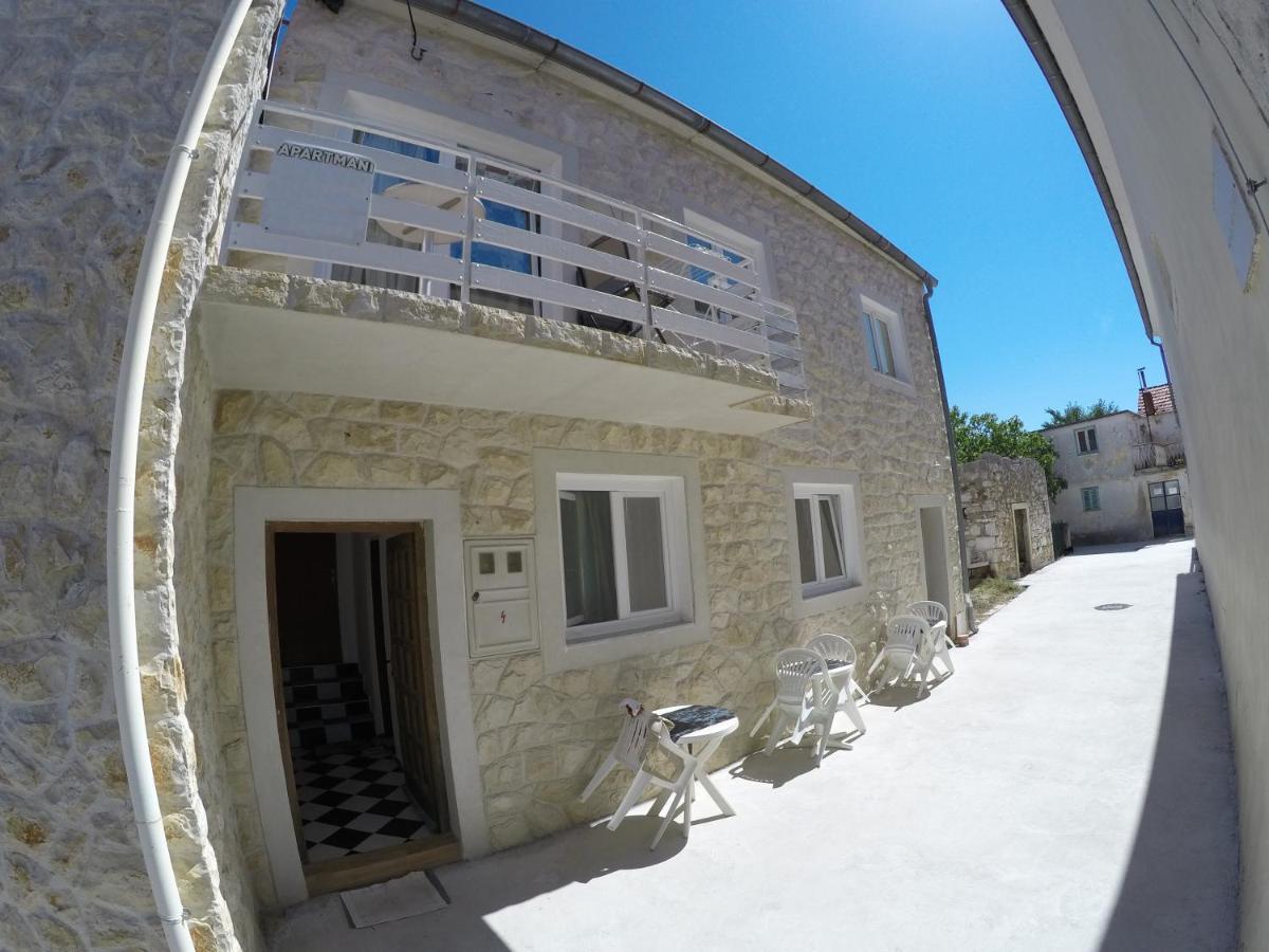 Apartments And Rooms By The Sea Bibinje, Zadar - 6199 מראה חיצוני תמונה